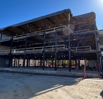 Construction of central wing